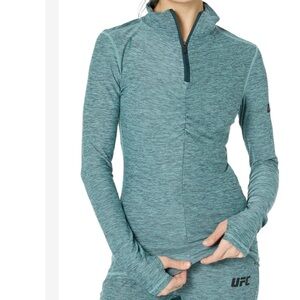 NWT UFC Women's 1/4 Zip Pullover